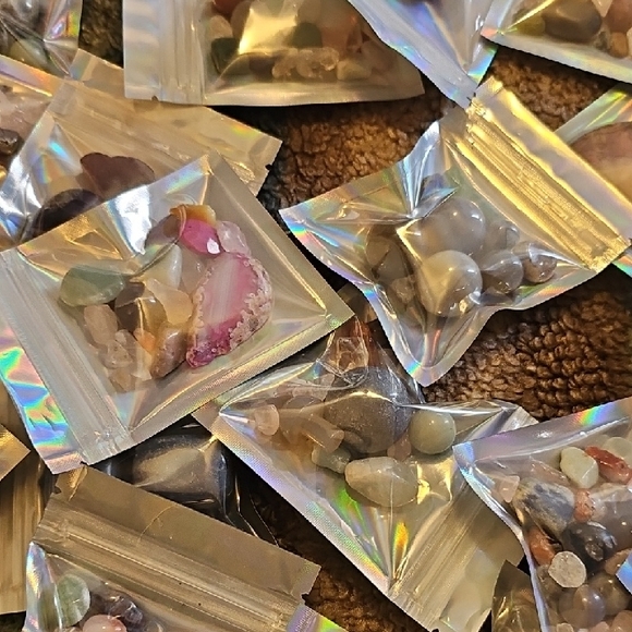 Assorted Gemstone Collection - Picture 4 of 5